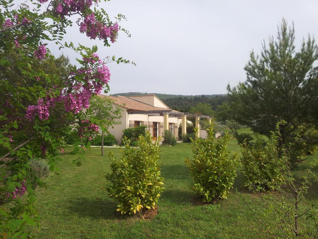 Bed and Breakfast Lamanderie En Provence Alleins Pokoj fotografie